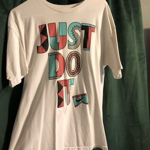 Graphic t shirt by Nike sb